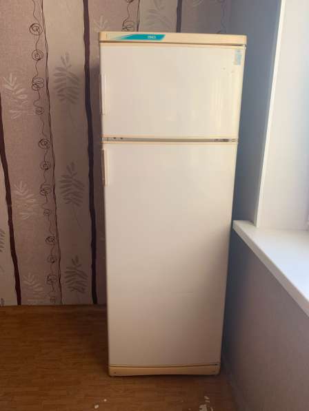 Продам холодильник Stinol