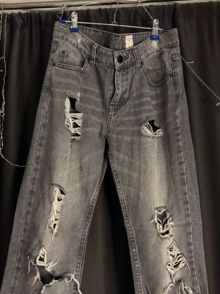 Женское джинсы