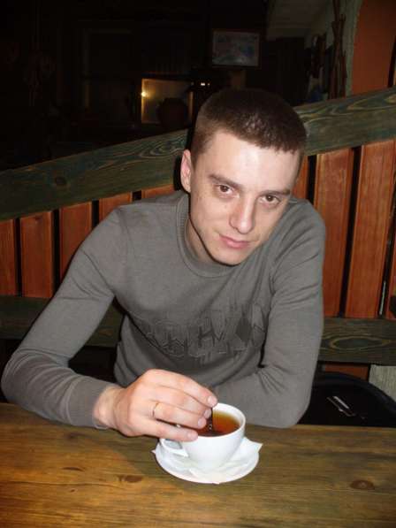 Анатолий, 38 лет, хочет пообщаться