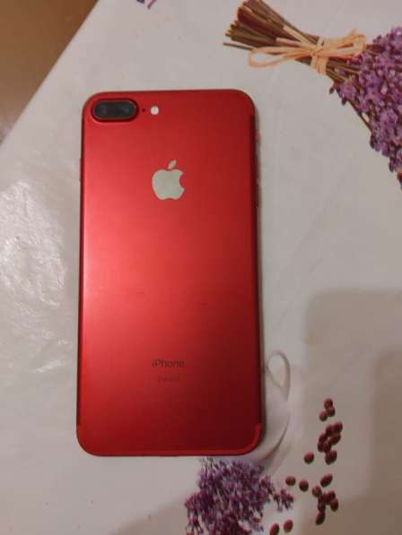 IPhone 7+ 128 гб red в Москве