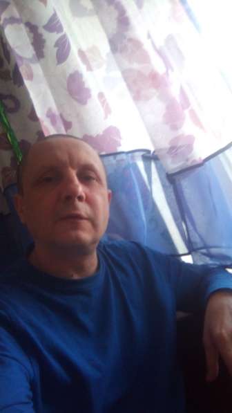 Владимир, 44 года, хочет пообщаться в Москве