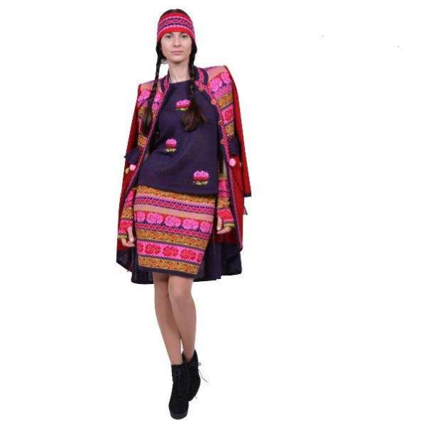 Нарядный костюм в фото 7