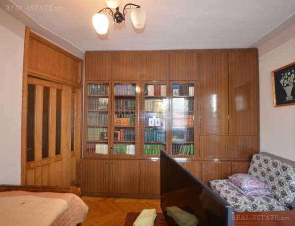 Продается двухэтажный частный дом без посредников в Ереване в фото 4