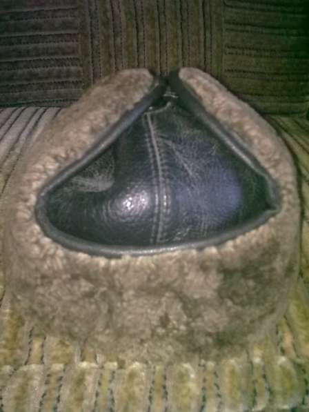 Продается кожаная шапка мех натуральный в Волгограде фото 3