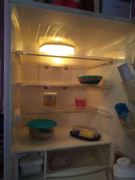 Холодильник Шарп (Япония)