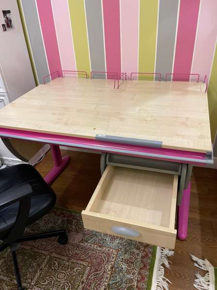 Продам стол для школьника в Москве фото 5