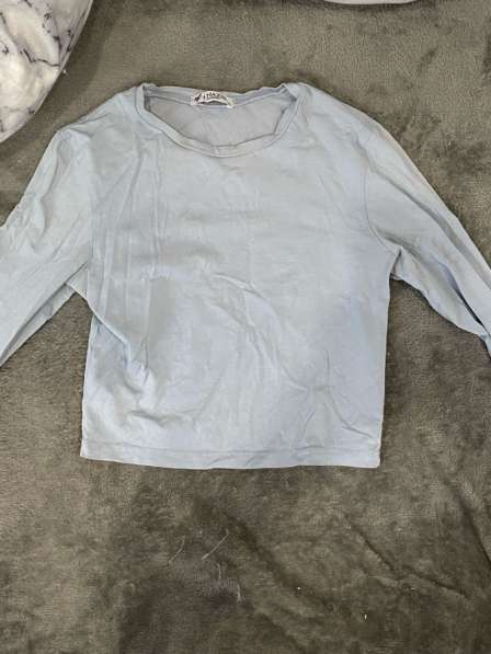 Лонгслив укороченный женский