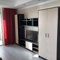 Трёхкомнатная квартира у моря, в Сочи