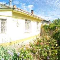 Дом в р-не Дм. Ульянова. Все коммуникации. и инфраструктура, в Симферополе