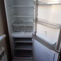Продам холодильник аристон, в Ульяновске