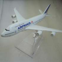 Модель самолёта Air France Airlines Boeing 747 Airways, в Липецке