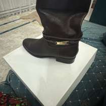 Обувь, в Москве