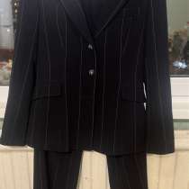 Женский пиджак с штанами, в Санкт-Петербурге