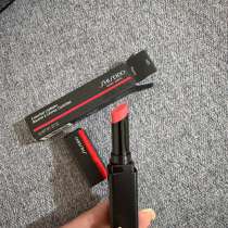Бальзам для губ Shiseido, в Москве