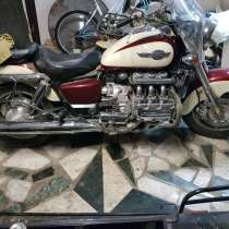 Продам мотоцикл HONDA VALKYRIE 1500, в Москве