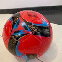 Футбольный профессиональный мяч размер 5 цвет красный, в Москве