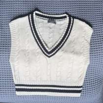 Жилет, в Москве