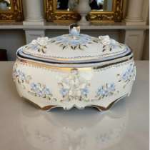 Ваза-конфетница-шкатулка с крышкой, в Екатеринбурге