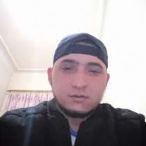 Maksim, 28 лет, хочет пообщаться, в г.Ташкент