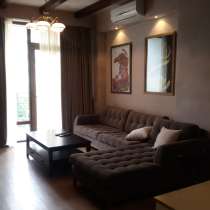 Продается 2-комнатная квартира в сентреТбилиси смеюелбю, в г.Тбилиси