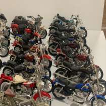 Модель мотоцикла Harley Devidsen, в Москве