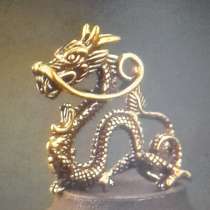 Брошь Дракон, в Москве