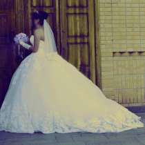 Свадебное платье -цвет айвори размер 42-44 - 70 000т, в г.Павлодар