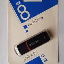 Флеш-память SmartBuy Crown 8 Gb USB белая, чёрная. Флешка, в Москве