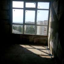 Продам 2 комнатную на Острякова 244, в Севастополе