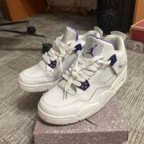 Кроссовки Nike Jordan 4 Retro, в Москве